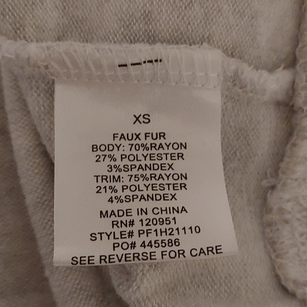 Pink Republic Cream Sherpa Pullover Sz XS Striped Elbow Detail Soft 3/4 Zip Up - Picture 4 of 4
